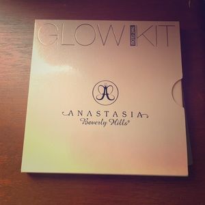 Anastasia Glow Kit in That Glow