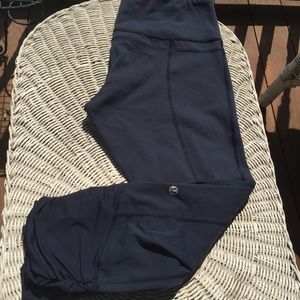 Lululemon Practice Daily Crops