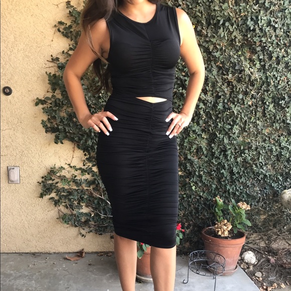 Dresses & Skirts - Cutout rouched midi dress