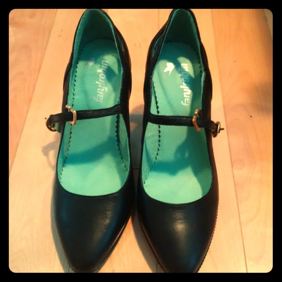 NWOT Faryl Robin black heels - Picture 1 of 4