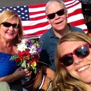 Meet your Posher, Lois