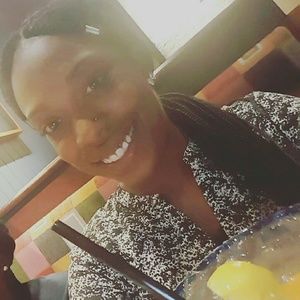 Meet your Posher, Jamila