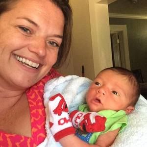 Meet your Posher, Lara