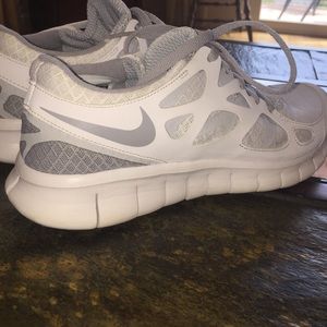 White Free Run Nike running shoes