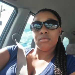 Meet your Posher, Sabrina