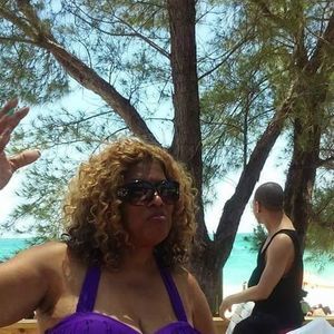 Meet your Posher, Bernice