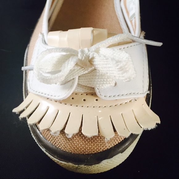 Slip on boat shoes kids size 3.5 - Picture 2 of 4