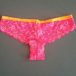 Victoria's Secret Pink Cheekster