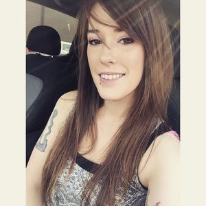 Meet your Posher, Ashley