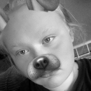 Meet your Posher, Tayla