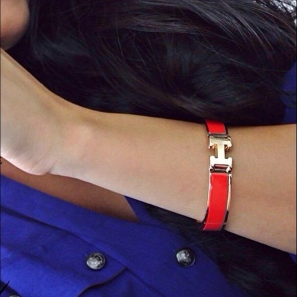 Red and Gold H Click Clac Bracelet