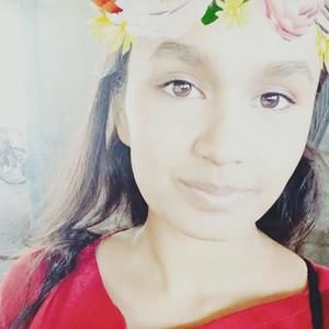 Meet your Posher, Fatima