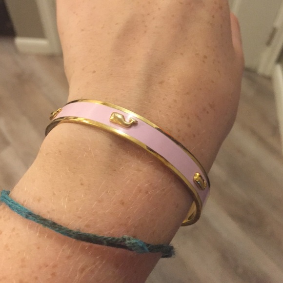Vineyard Vines Whale Bangle