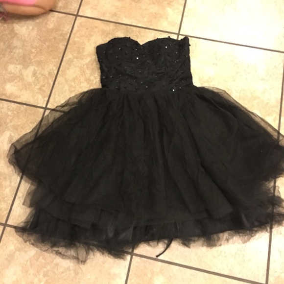 Black elegant dress❤️