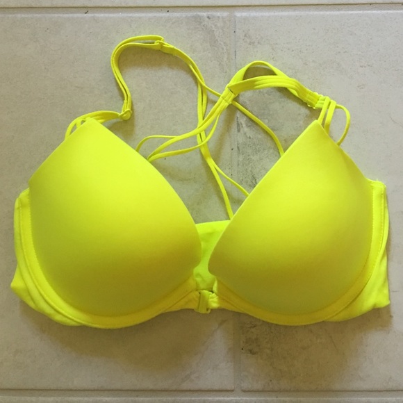 Victoria's Secret Very Sexy PushUp Racerback 32D