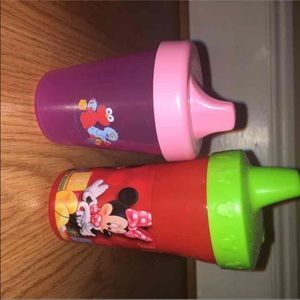 Sippy Cup Bundle !!