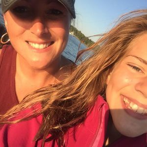 Meet your Posher, Lori