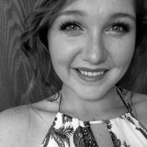 Meet your Posher, Cassie