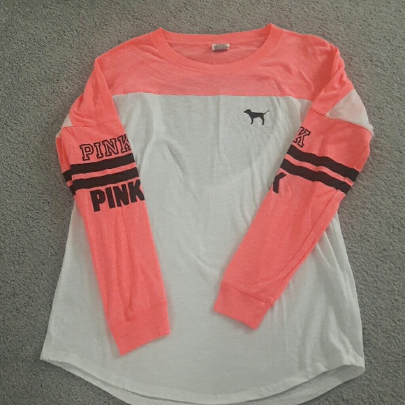 PINK Victoria's Secret Long Sleeve Tee