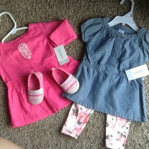 Bundle of 2 baby tunics and striped baby flats