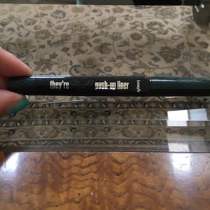 Benefit they're real push-up liner