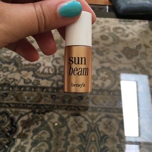 Benefit Sun beam illuminator