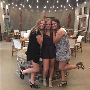 Meet your Posher, Jade