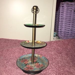 Jewelry holder
