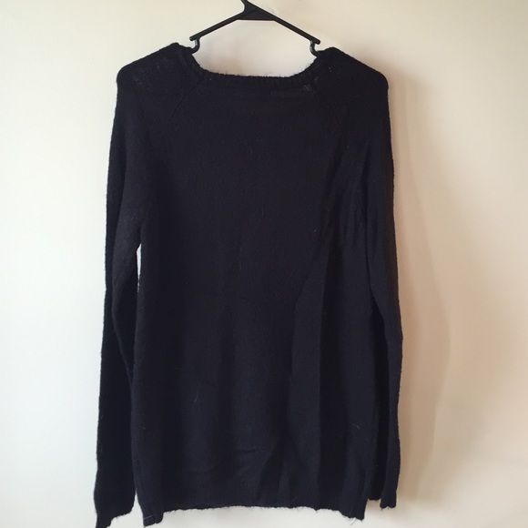 sweater - Picture 2 of 2