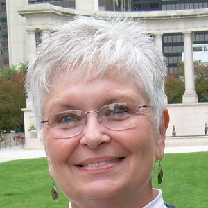 Meet your Posher, Joan