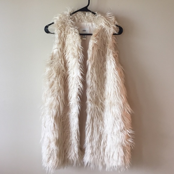 faux fur vest