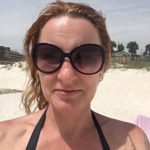 Meet your Posher, Manuela