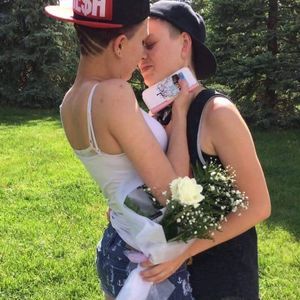 Meet your Posher, Kayla