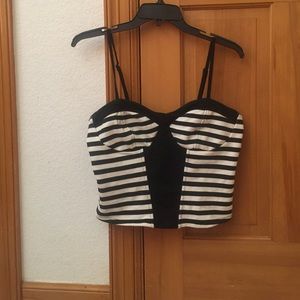 Black & White crop top