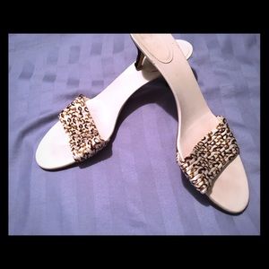 Gucci Kitten Heel Pumps