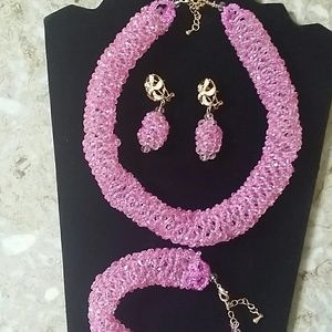 Necklace set