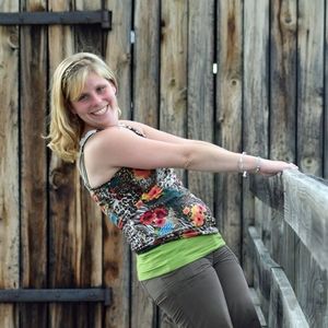 Meet your Posher, Jenny