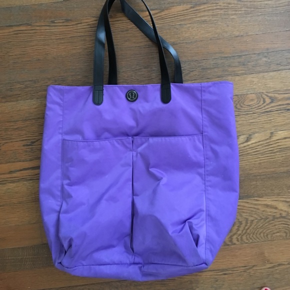 Lululemon Purple bag