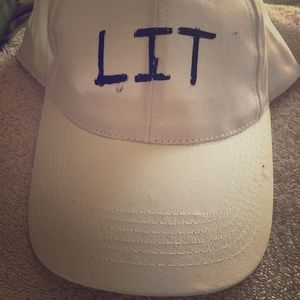 Baseball cap