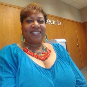 Meet your Posher, Sonia