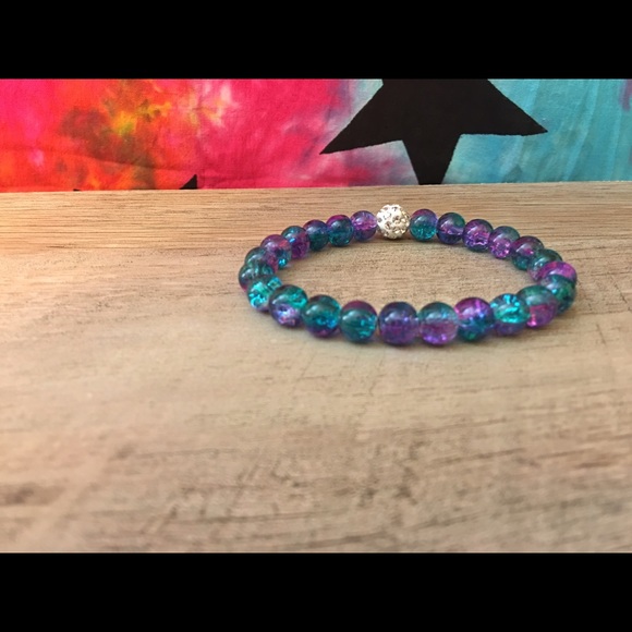 Jewelry - Tie dye crackle Quartz shamballa bracelet