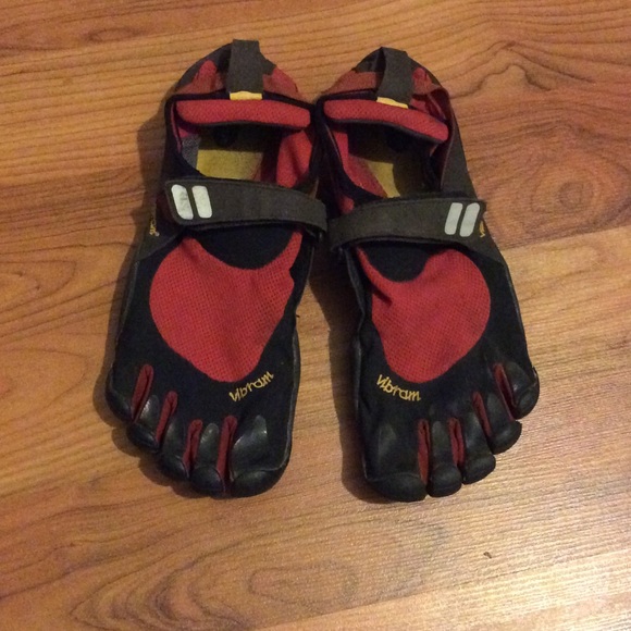 Mens Five Finger Hiking Shoes