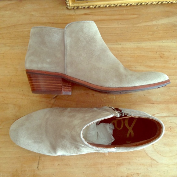 Sam Edelman Shoes - Sam Edelman Petty Suede Booties Putty Gray 7 LN