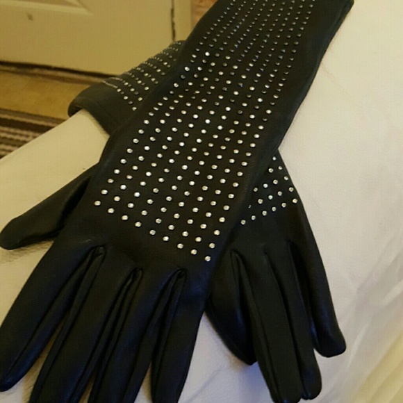 Neiman Marcas Sheep leather gloves
