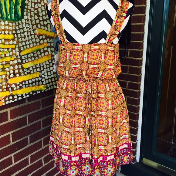 City Triangles Gold/Berry Dress - Picture 3 of 3