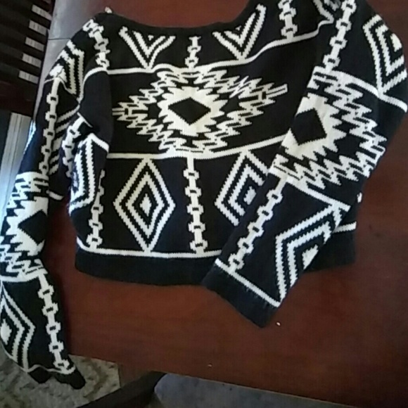 Sweater - Picture 1 of 1