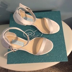 Betsy Johnson Bells Sandals. Satin
