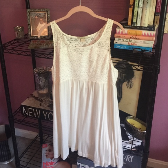 White lace dress