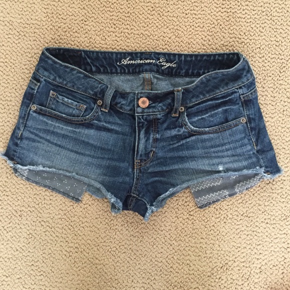 American eagle cutoff Jean shorts