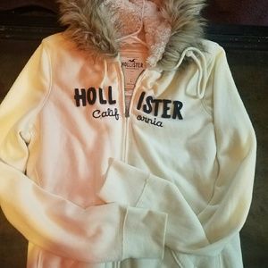 Cream Hollister fur hood jacket